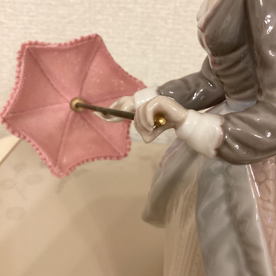 リヤドロ　パラソルの娘(お出かけ) 5210