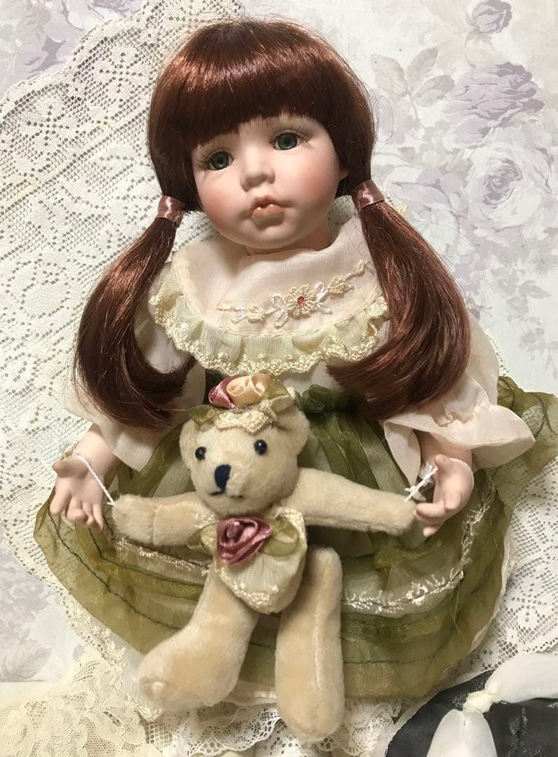 ヴィンテージ❗️人形￼ \"ベアーと少女\"￼￼