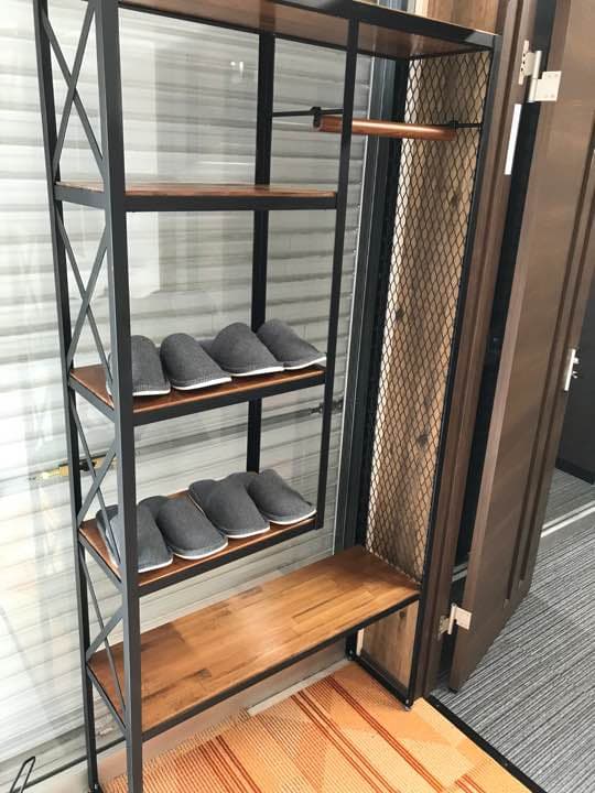 アイアンシェルフ