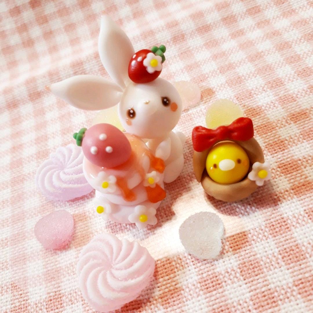 苺パンケーキ♡うさぎ&カゴ入りヒヨコ