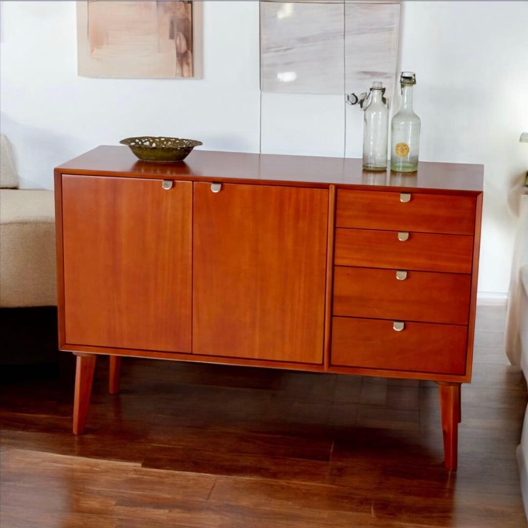 B 新品 北欧 リビングボード キャビネット リビング収納 本棚 飾り棚 天然木