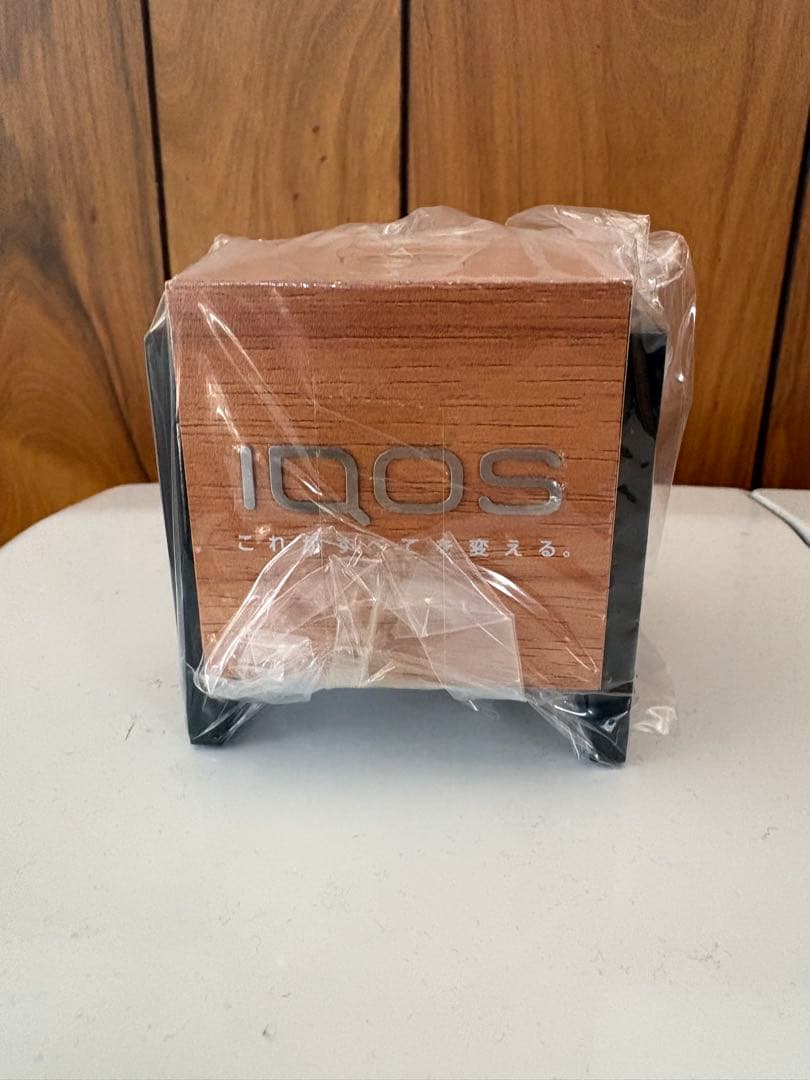 【激レア✨️】IQOS 置き型灰皿 木製 非売品