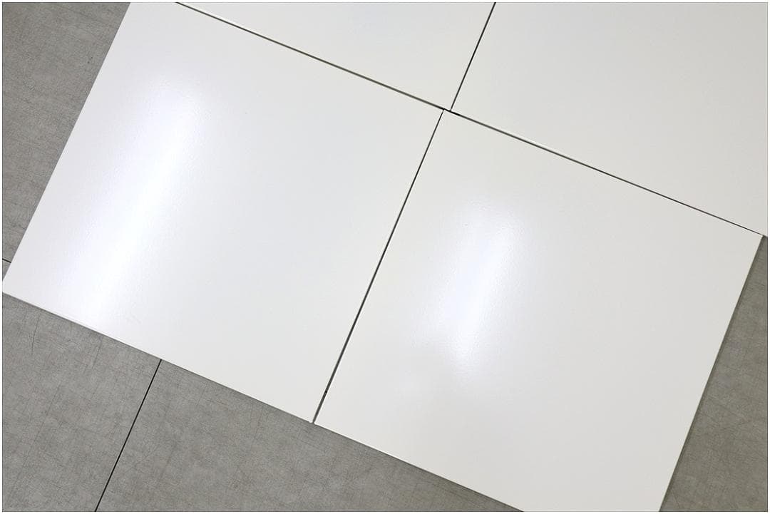 正規品 USM ハラー パネル 4枚 ピュアホワイト 33.5×33.5cm