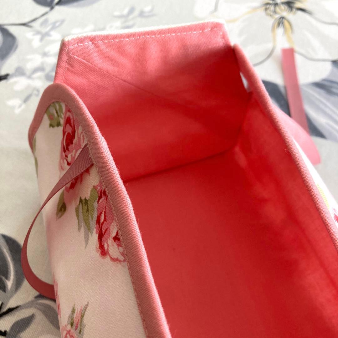 ローラアシュレイ　ティッシュケース①