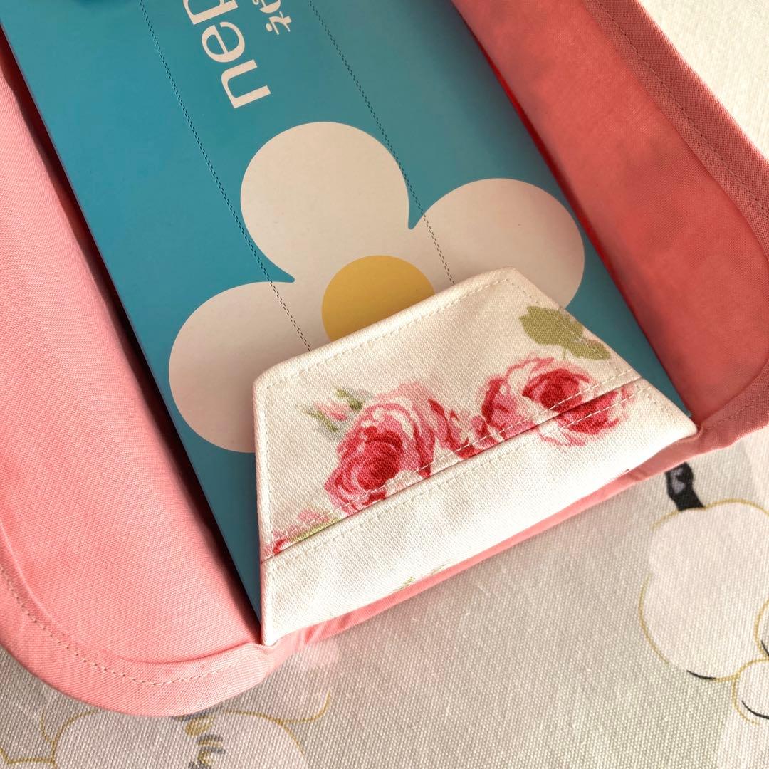 ローラアシュレイ　ティッシュケース①