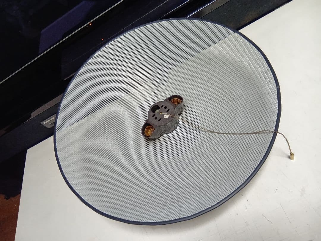 レア　廃盤　1980's　スペースエイジ　ポストモダン　パンチングメタル　ライト