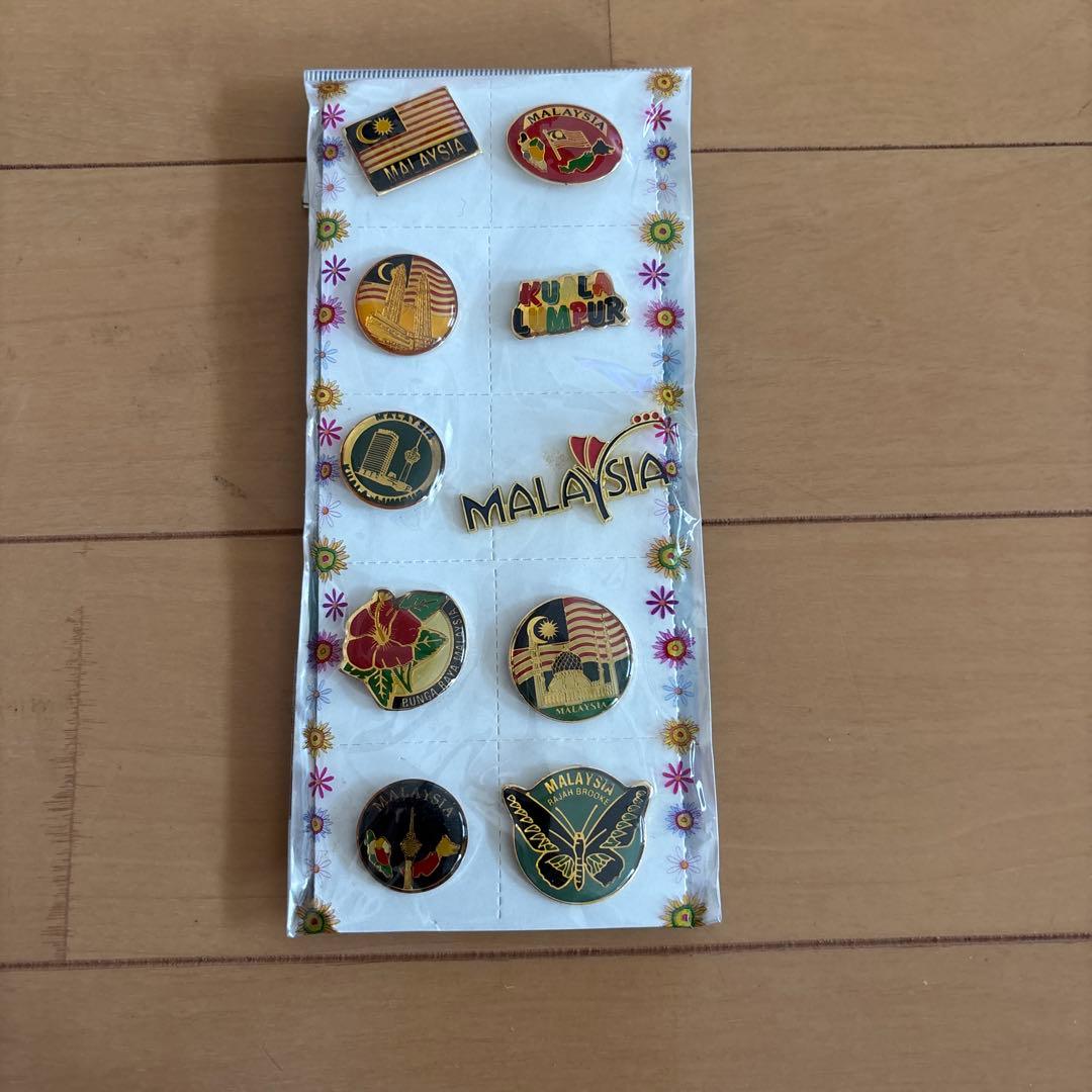マレーシア ピンバッジセット 10個 - メルカリ