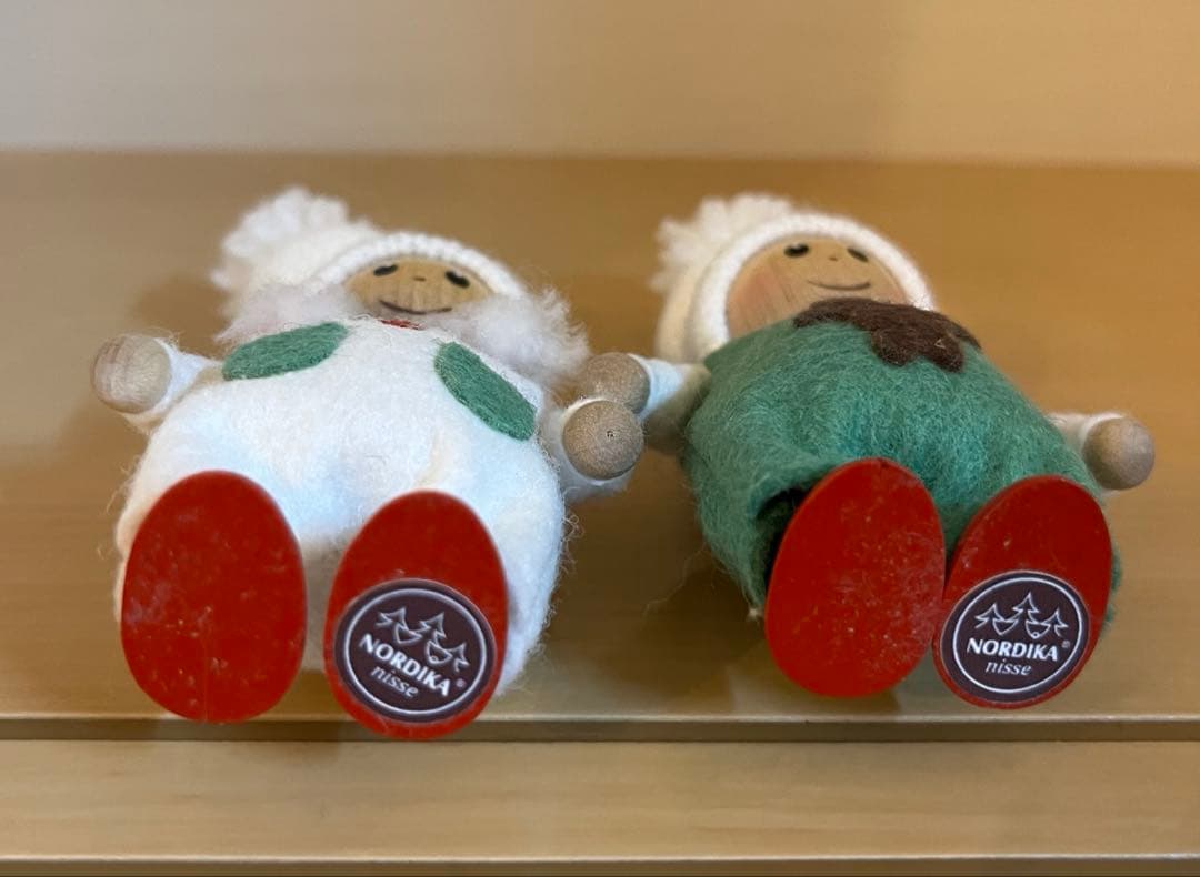 ノルディカニッセ　ロンパースの男の子、女の子　2体セット