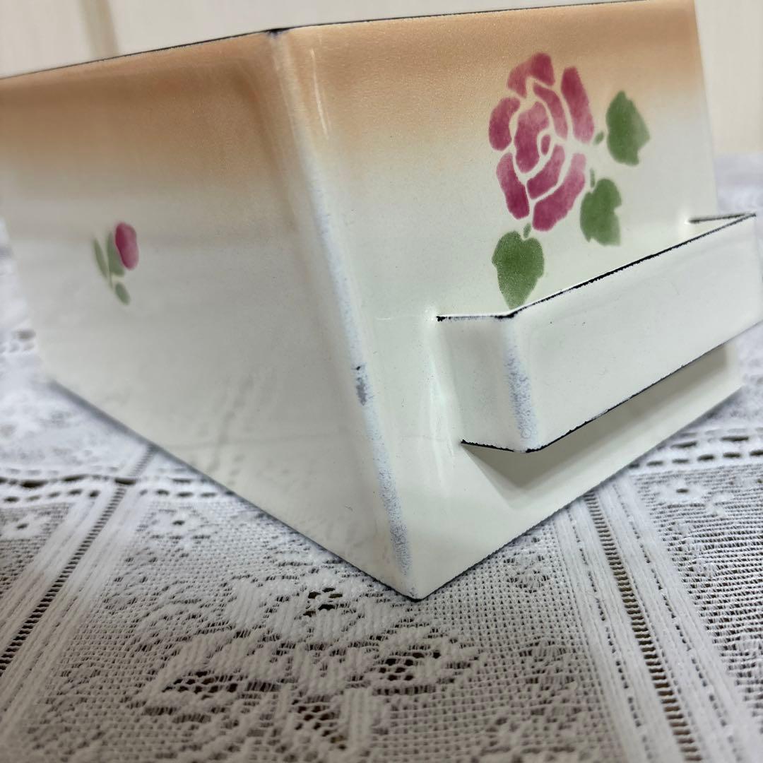 マニーローズ　ストッカー