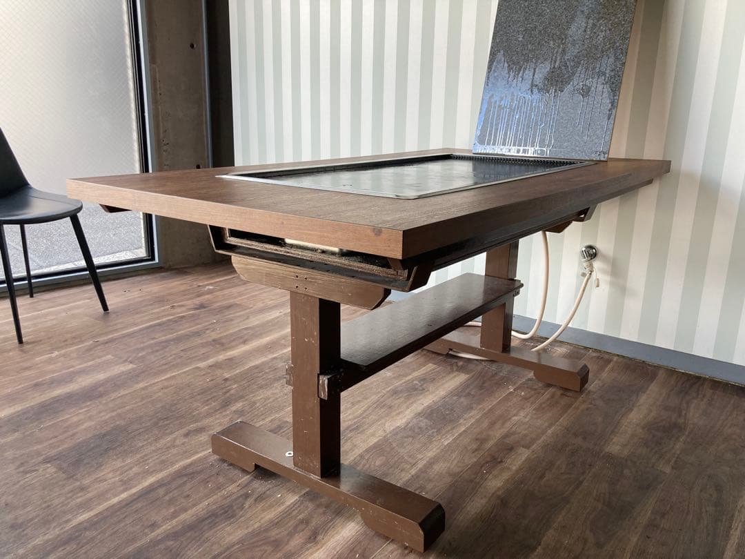 【直接受け渡し】鉄板テーブル