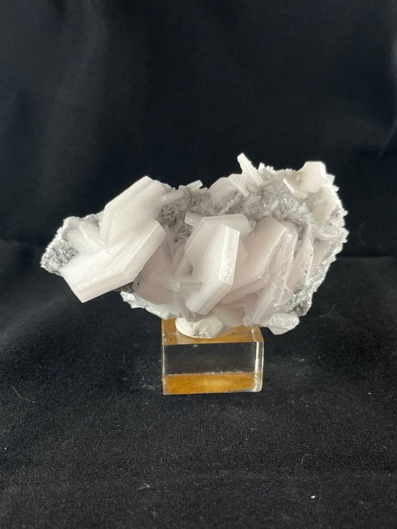 【鉱物商店】稀有品　両面の方解石　クリスタル　クォーツ