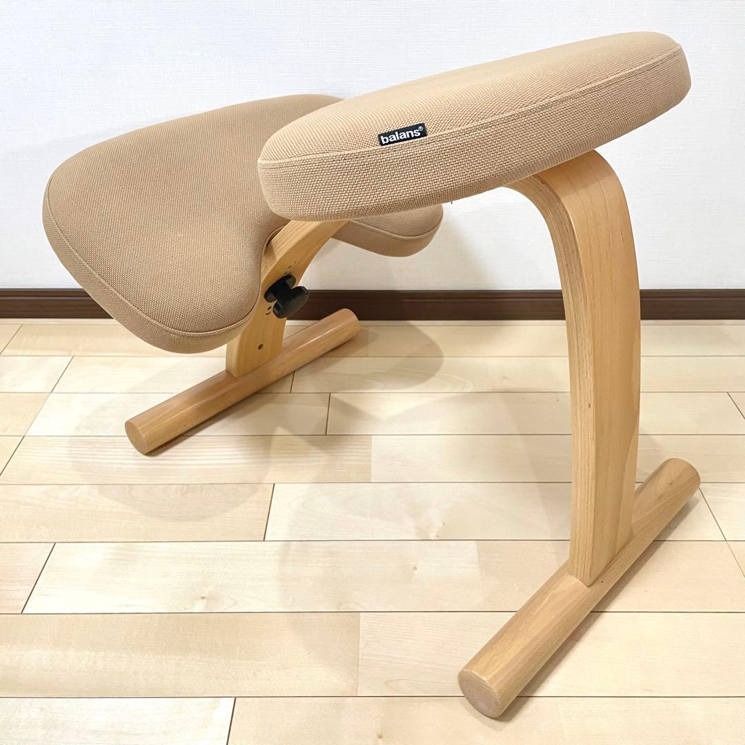 バランスラボ バランスチェア バランスイージー ベージュ 中古美品