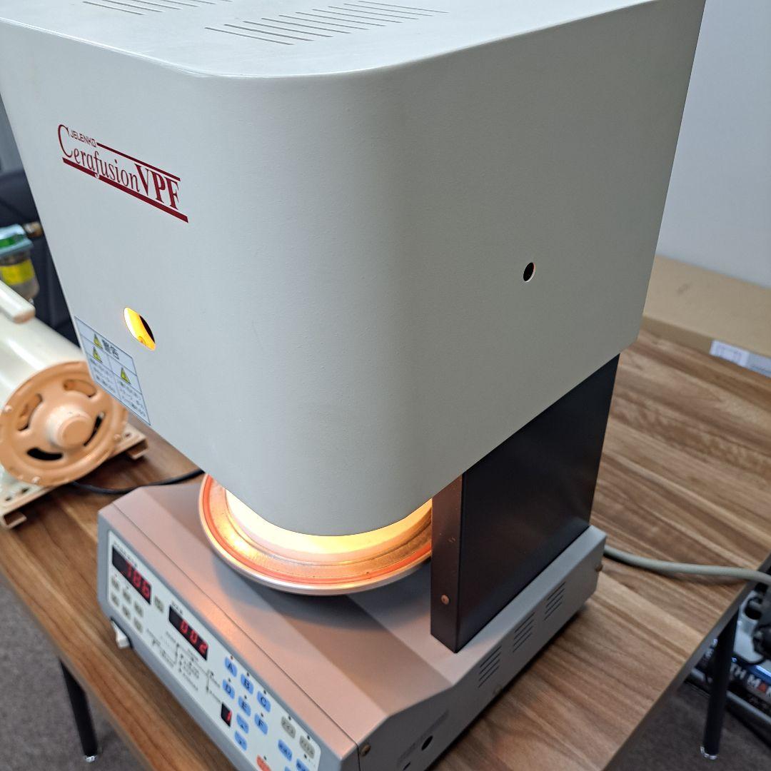 歯科技工　ポーセレンファーネス　　真空ポンプ付　取説あり