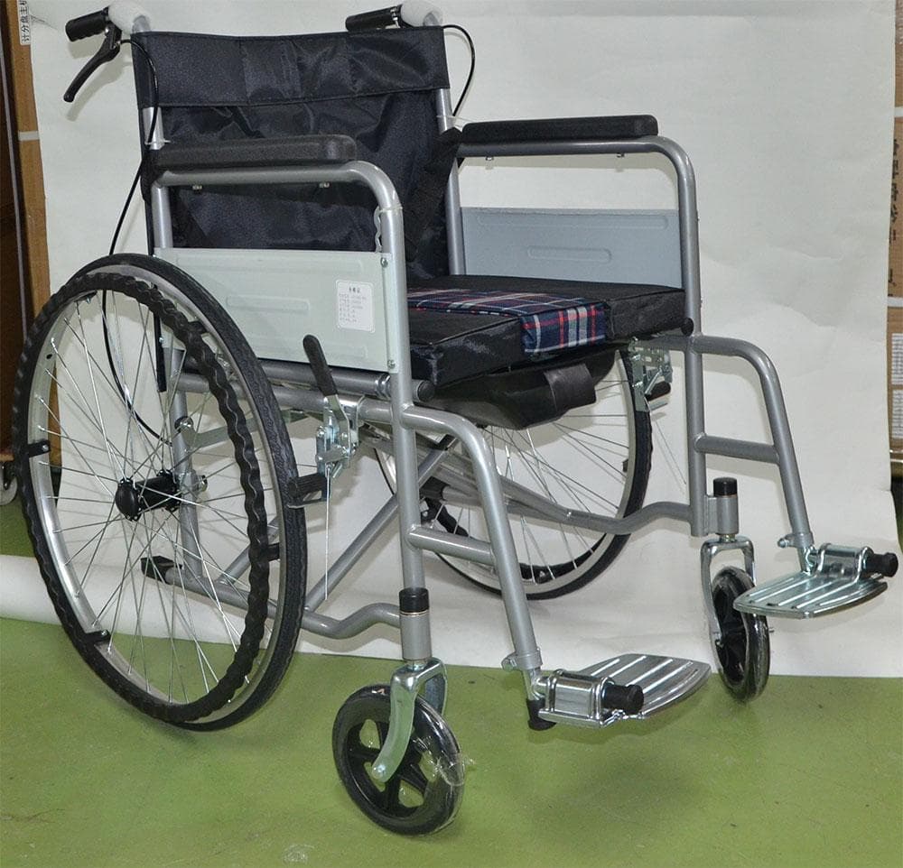 新品 車椅子コンパクト自走介助 車いす 折りたたみ 介助式車椅子 簡易トイレにも