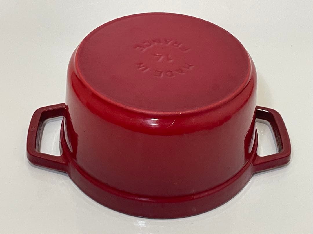 ストウブ　ココット 14cm チェリー　鍋敷きセット