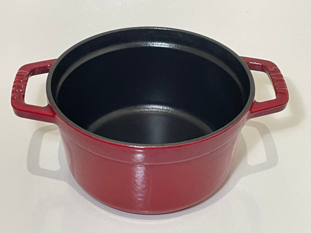 ストウブ　ココット 14cm チェリー　鍋敷きセット