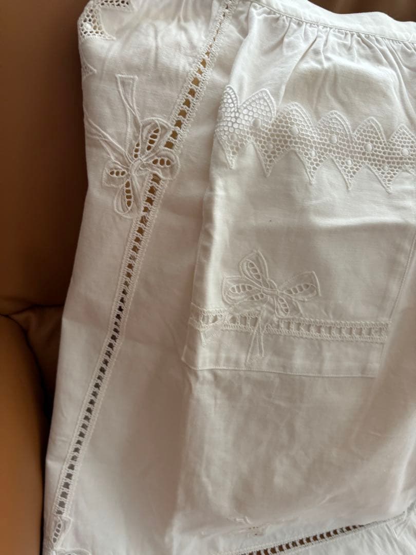 サエラ　エプロン