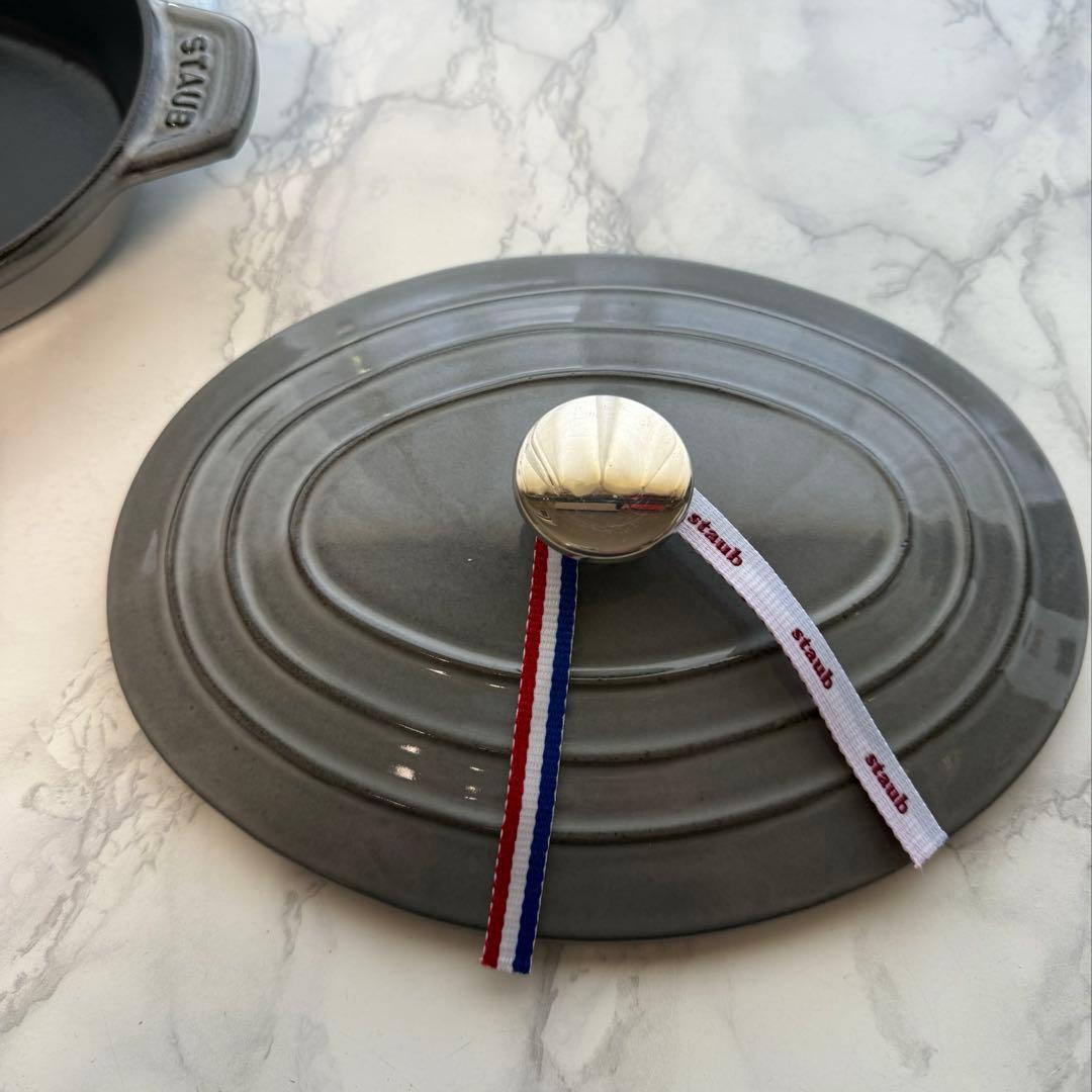 ストウブ　オーバルホットプレート　グレー