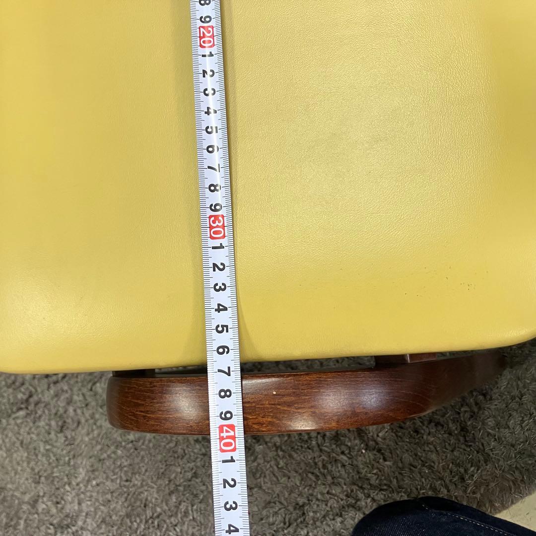 秋田木工　剣持勇 デザイン　スタッキング　スツール②