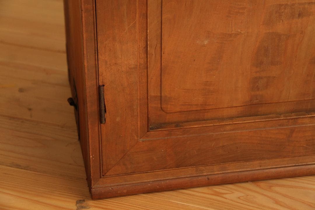 棚　引き戸　木製　収納棚　高さ54㎝　アンティーク　レトロ　古家具