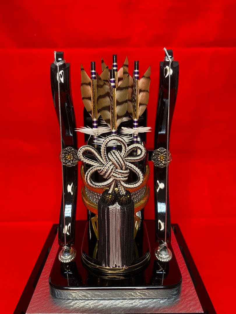 破魔弓　コンパクトガラスケース１０号・間口約２３×奥行約２２×高約３９㎝