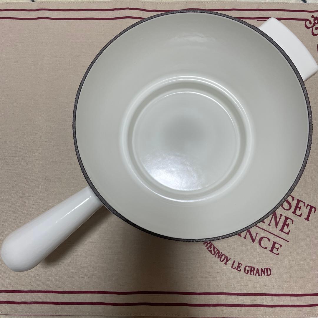 《美品》ルクルーゼ ウィンザーポット 片手鍋 白