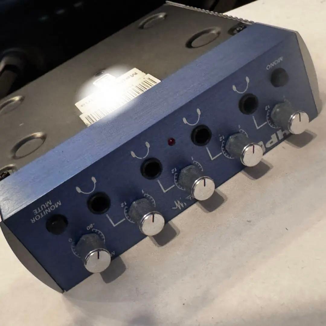 PreSonus HP4 スピーカーコントローラー内蔵ヘッドフォンアンプ - メルカリ