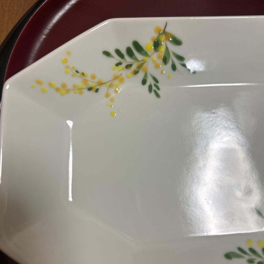 作家　陶芸作家　空萌工房 うさぎ 田口紀美子　ミモザ　八角長皿