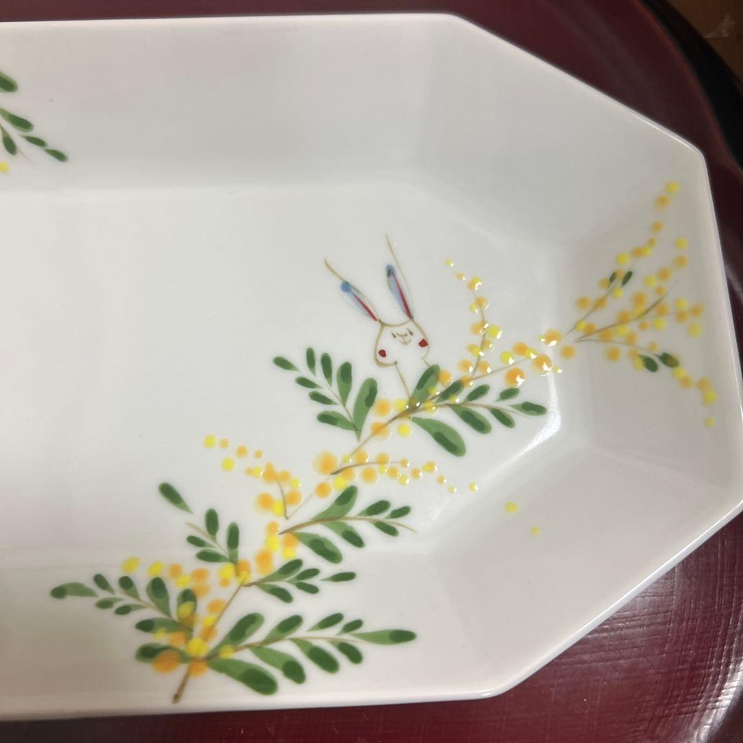 作家　陶芸作家　空萌工房 うさぎ 田口紀美子　ミモザ　八角長皿