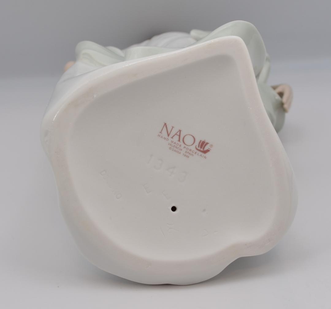 空中散歩　＃1343　★NAO・リヤドロ　スペイン　ポーセリン　箱付き　絶版