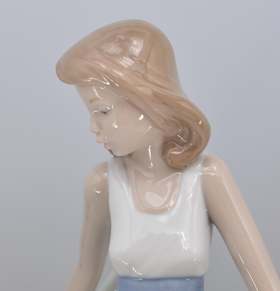 空中散歩　＃1343　★NAO・リヤドロ　スペイン　ポーセリン　箱付き　絶版