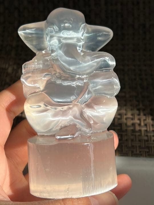 0117145 高品質　天然石セレナイトガネーシャ50＊97ミリ