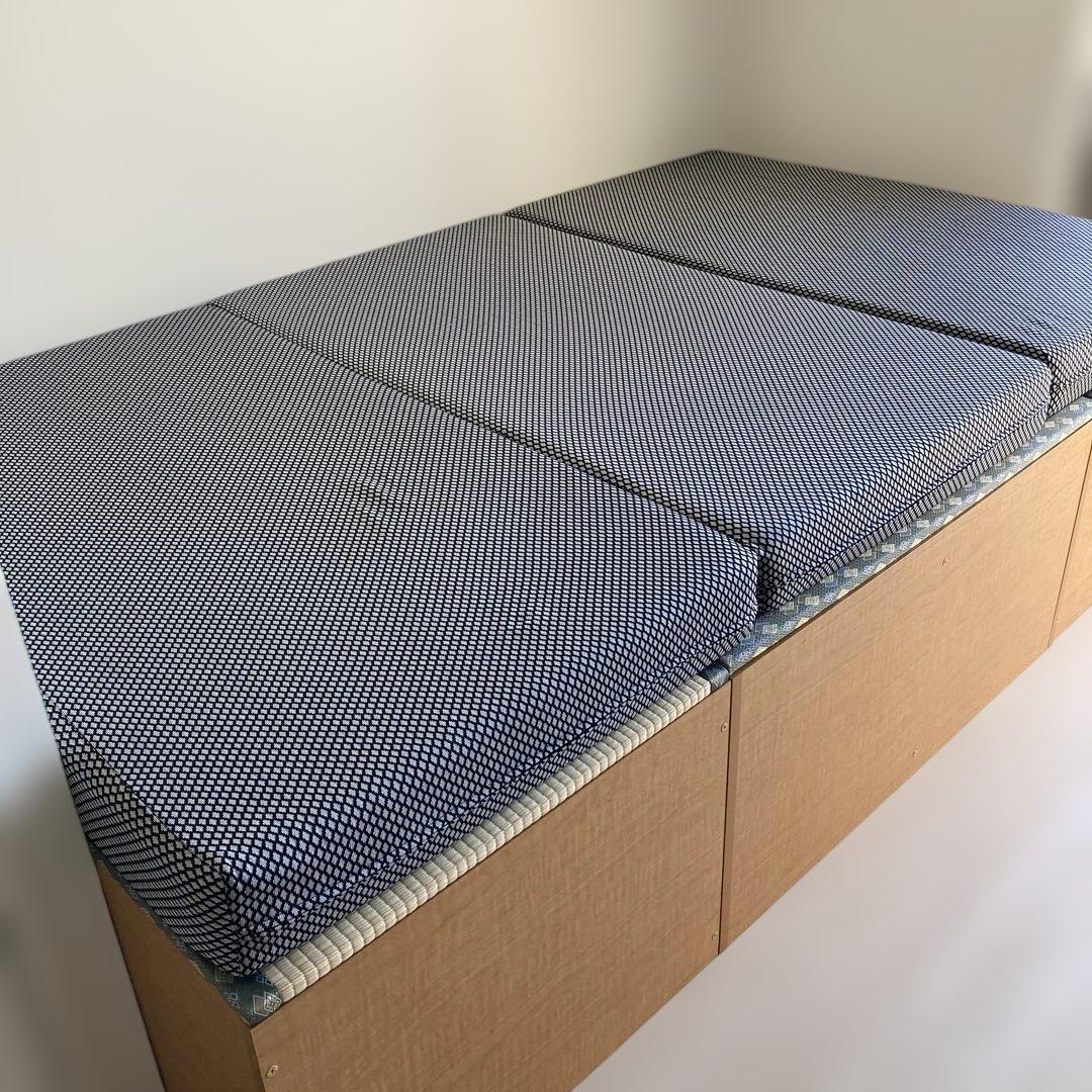 【マニフレックス】三つ折りマットレス　　ウイング セミダブル　旧モデル　ブラック