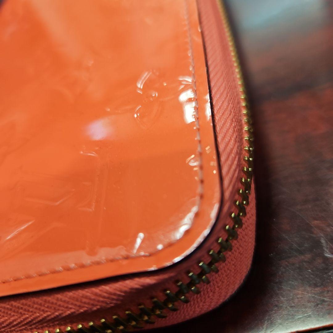 ルイヴィトン　ヴェルニ　ジッピーウォレット