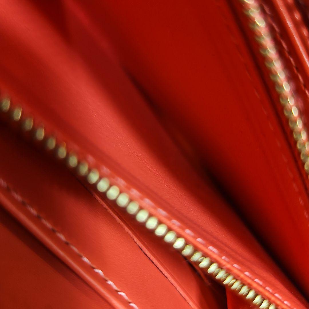 ルイヴィトン　ヴェルニ　ジッピーウォレット