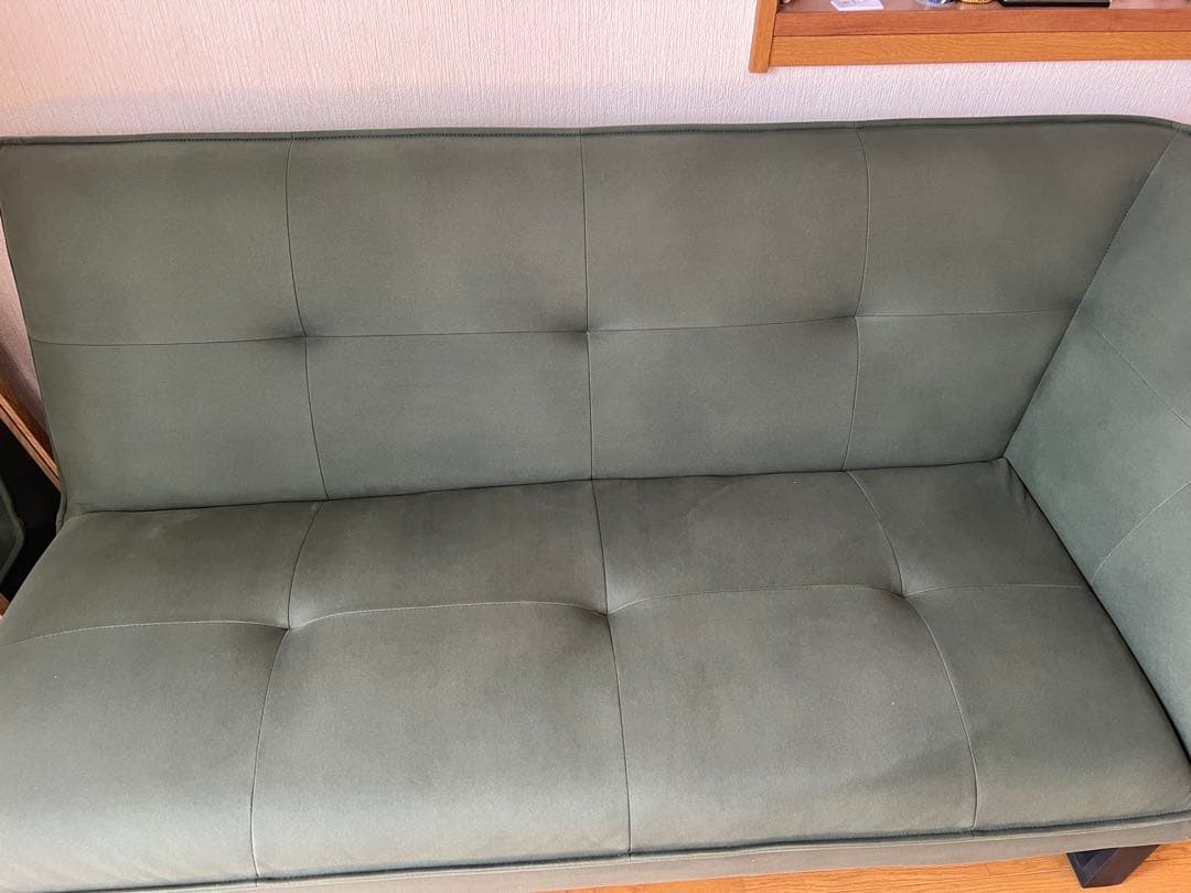 オリーブグリーン　ソファ