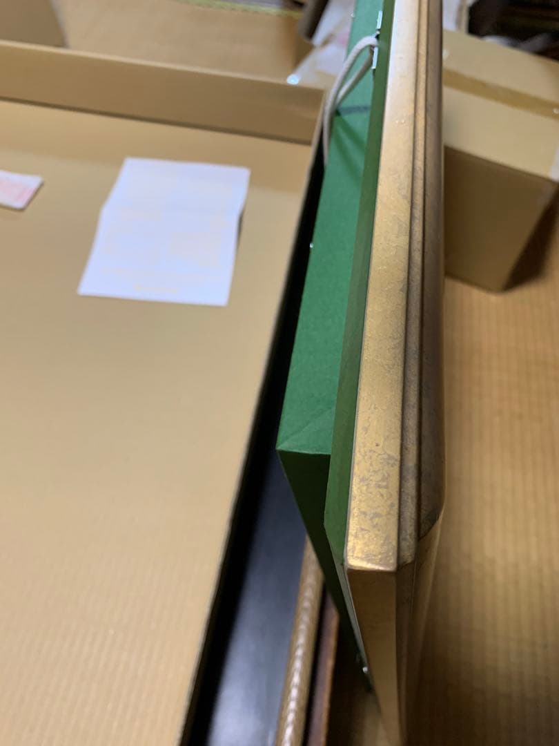 ビヨンヴィンブラッド　大型ゴールド額ビンテージシルエットピンク少女横顔額装！