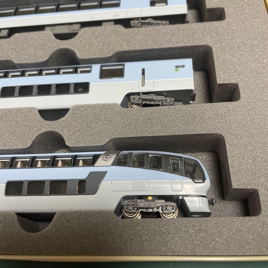 KATO 251系「スーパービュー踊り子」直流特急形電車（品番10-177）