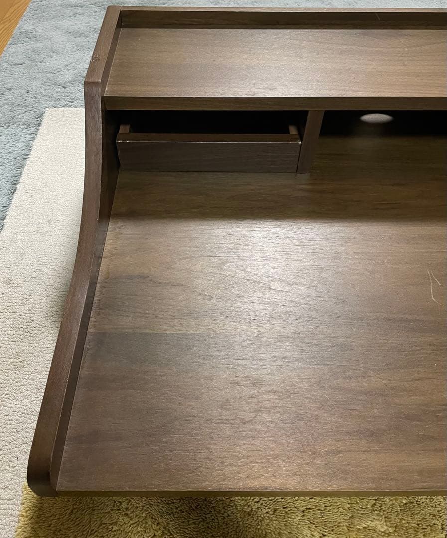 MARKET B VINART デスク