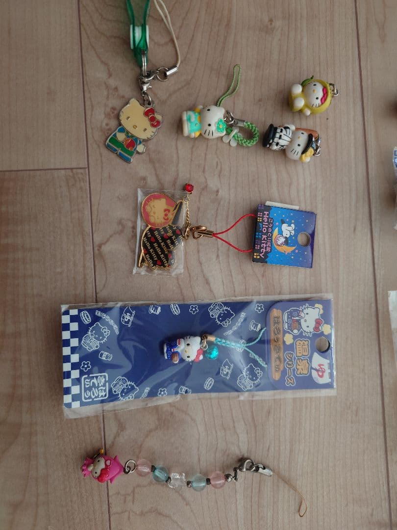 ハローキティ ストラップセット 御当地　限定　おまけ