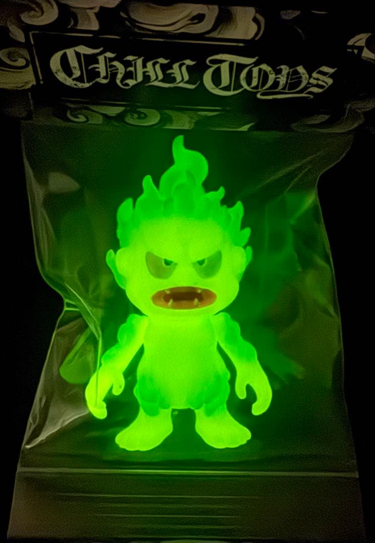 ChillToys 煙の妖怪 煙童 蓄光 新品未開封 ソフビ