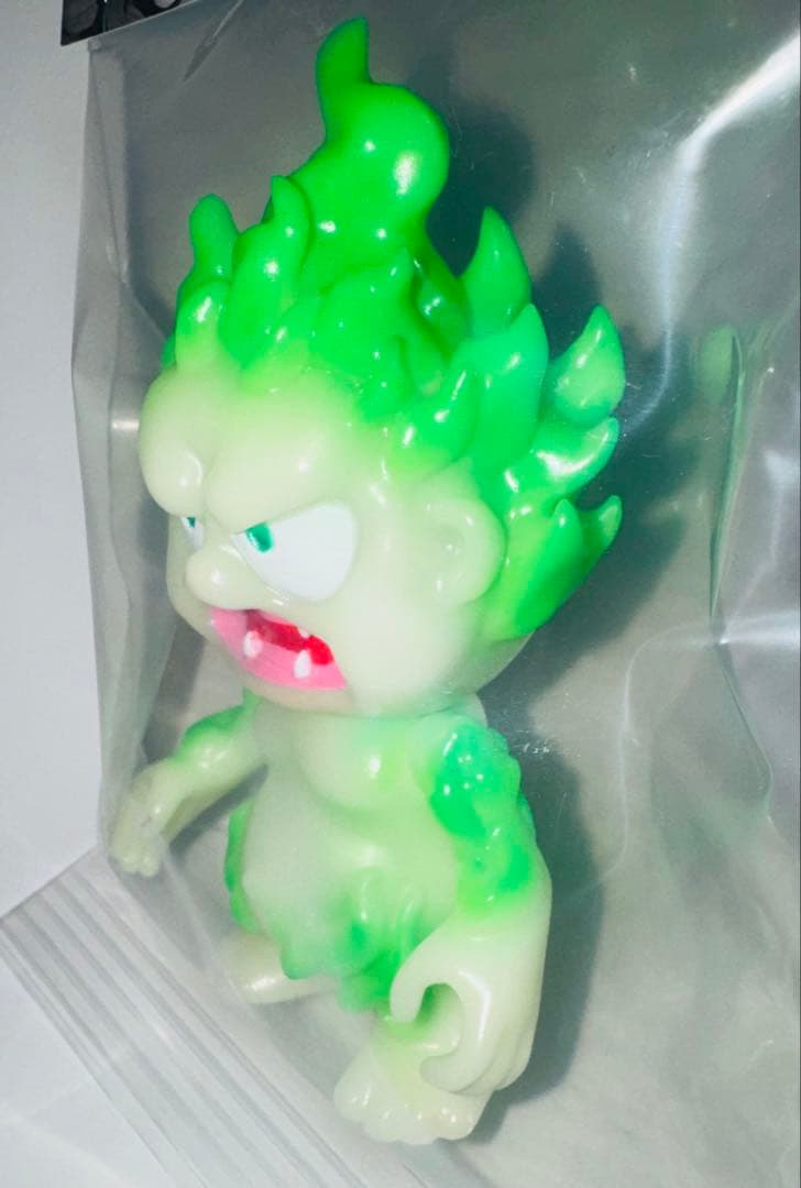 ChillToys 煙の妖怪 煙童 蓄光 新品未開封 ソフビ