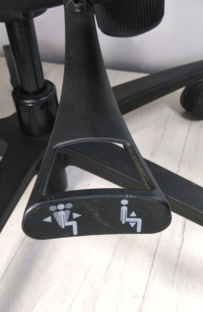 [Jinjing zhuosan]7-wood チェアスタンド レカロ