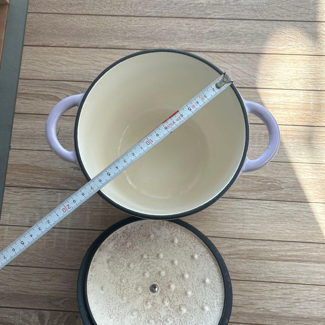 鋳鉄製 両手鍋 薄紫 直径約17cm 最終値下げ早い者勝ちです