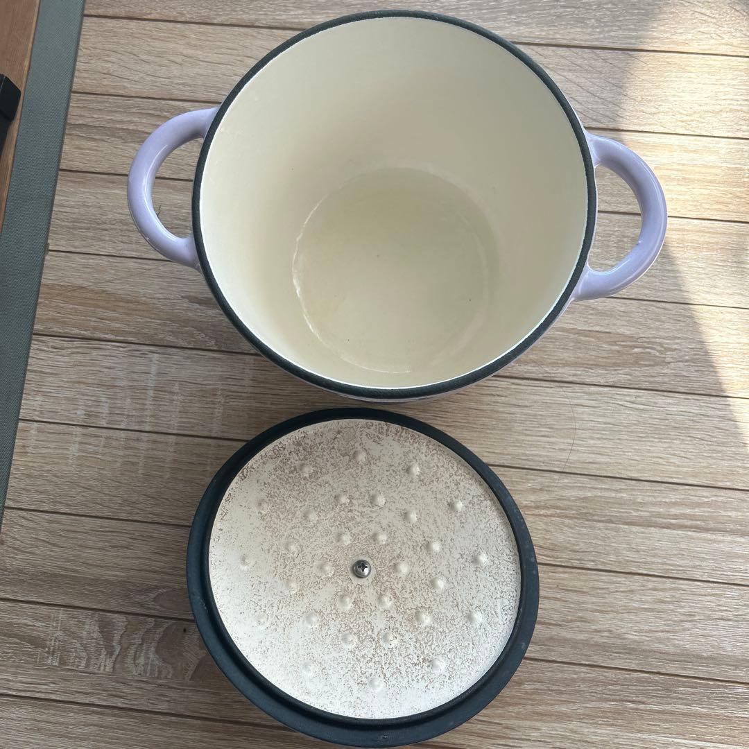 鋳鉄製 両手鍋 薄紫 直径約17cm 最終値下げ早い者勝ちです