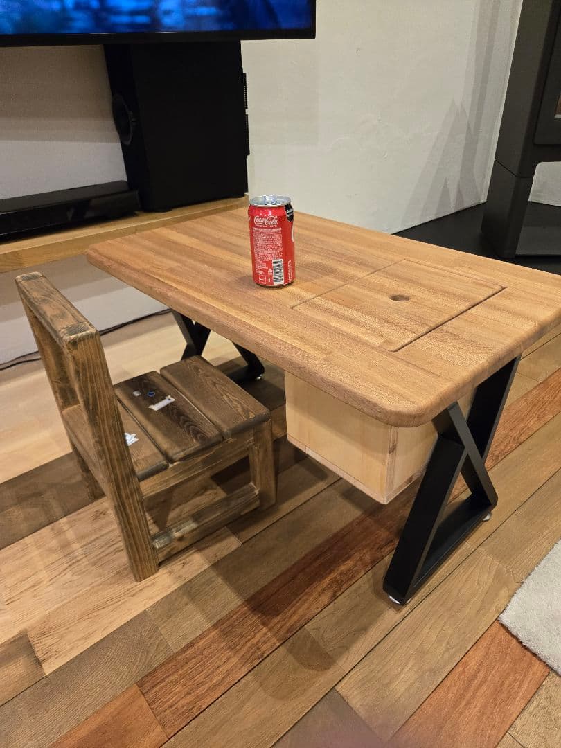 天板収納付き木製テーブルと椅子セット