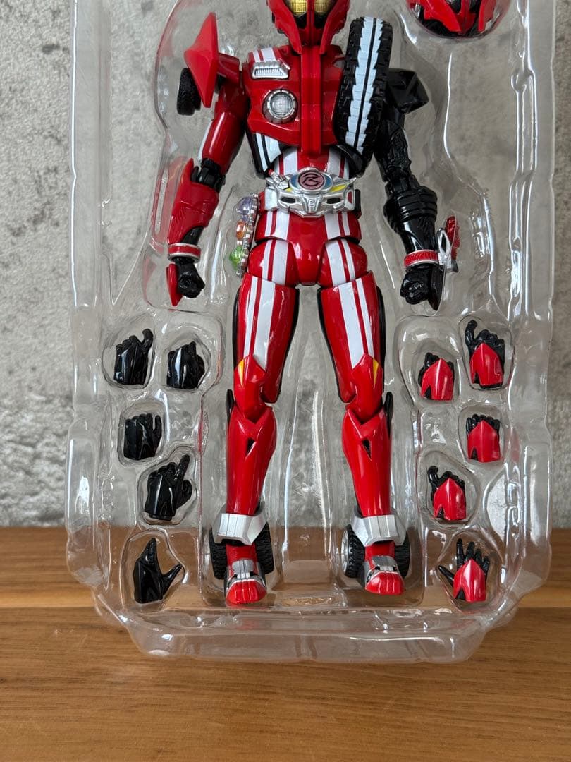S.H.フィギュアーツ　仮面ライダードライブ　タイプトライドロン　タイヤセット