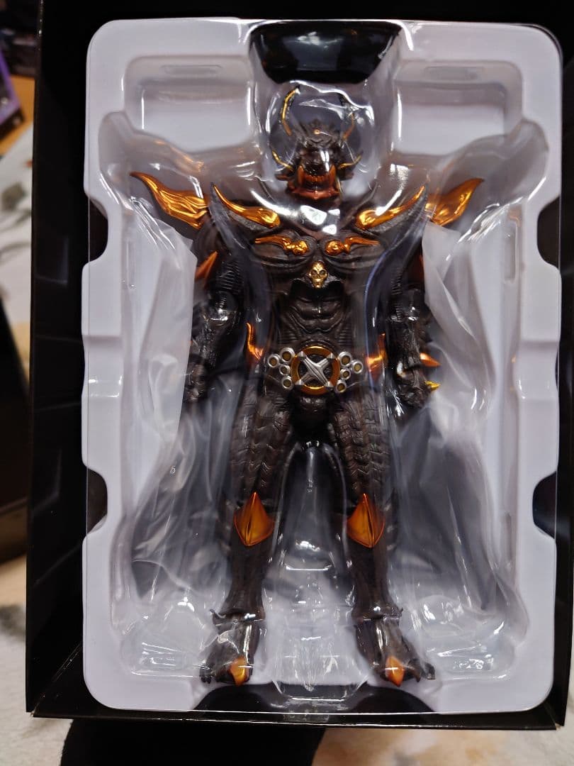 S.H.Figuarts 真骨彫 暗黒騎士 キバ GARO 牙狼