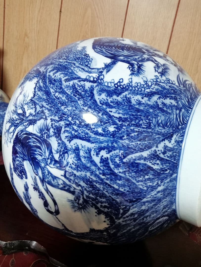 大清康熙年製在銘　四君子(蘭・竹・菊・梅)と5匹の虎　中国陶器花瓶壺