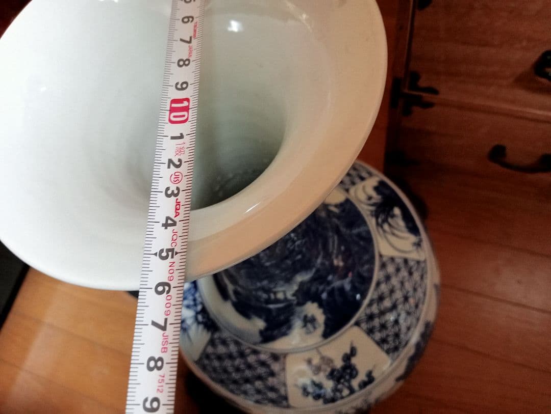 大清康熙年製在銘　四君子(蘭・竹・菊・梅)と5匹の虎　中国陶器花瓶壺